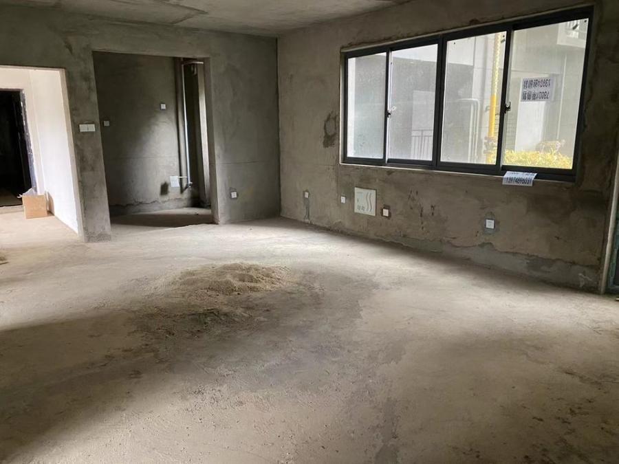 鴻運佳苑法拍房4棟101號