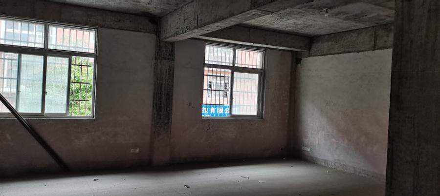 湖南金鷹機電大市場法拍房六區(qū)十棟203、303、403號