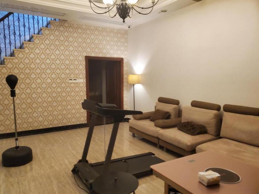 萬(wàn)科繁華里（萬(wàn)科金域華府三、四期）法拍房三、四期21棟106號(hào)房屋及室內(nèi)中央空調(diào)