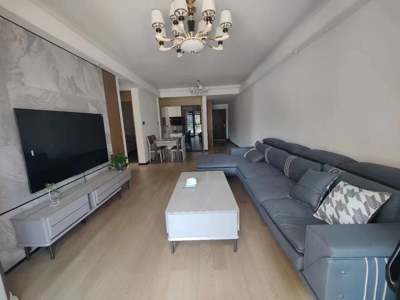 潤和濱江府二期（潤和又一城7、8期）法拍房7、8期37#棟602室