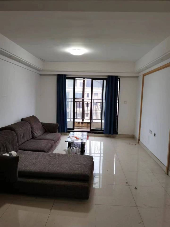 中海國際社區(qū)三期（中海江御名園）法拍房7棟3302號(hào)