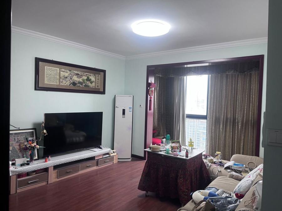 湘江世紀城貫江苑法拍房3棟2701室（雙學區(qū)）