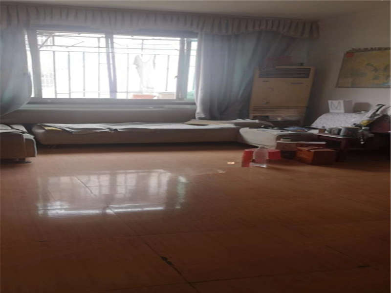 南園小區(qū)法拍房20棟501號房屋及其室內物品