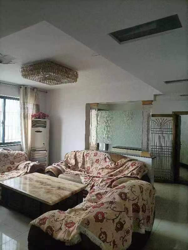 華天LOHO小鎮(zhèn)法拍房1棟2809、2810號