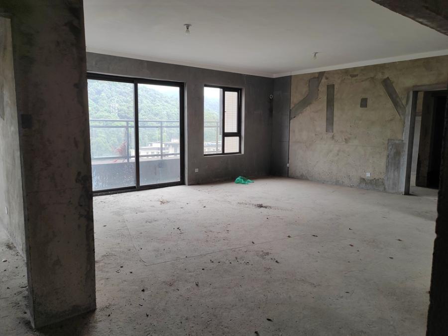 梅溪正榮府（正榮梅溪山湖苑）法拍房17棟1103號（雙學區(qū)）