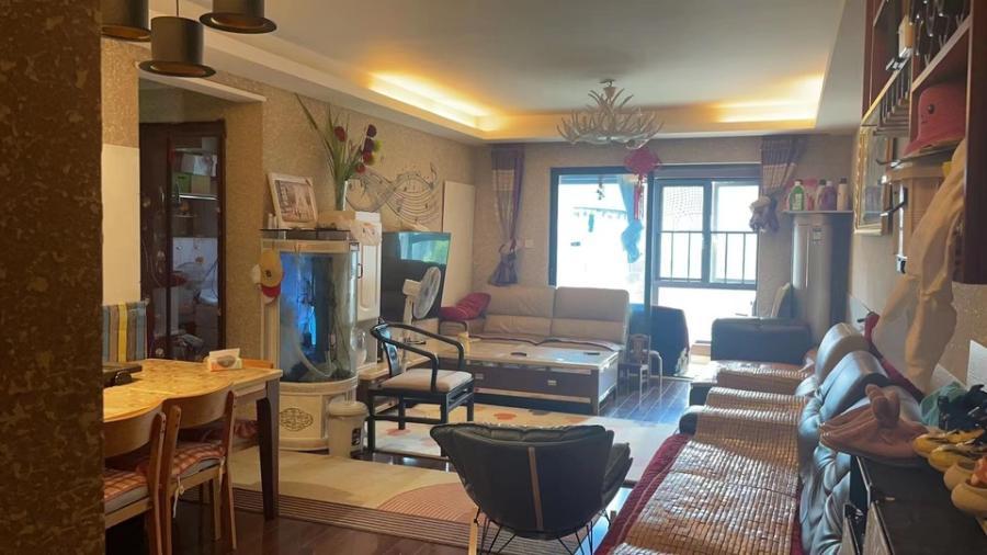 萬科白鷺郡法拍房三期26棟303號及地下室第三期373、461號車位