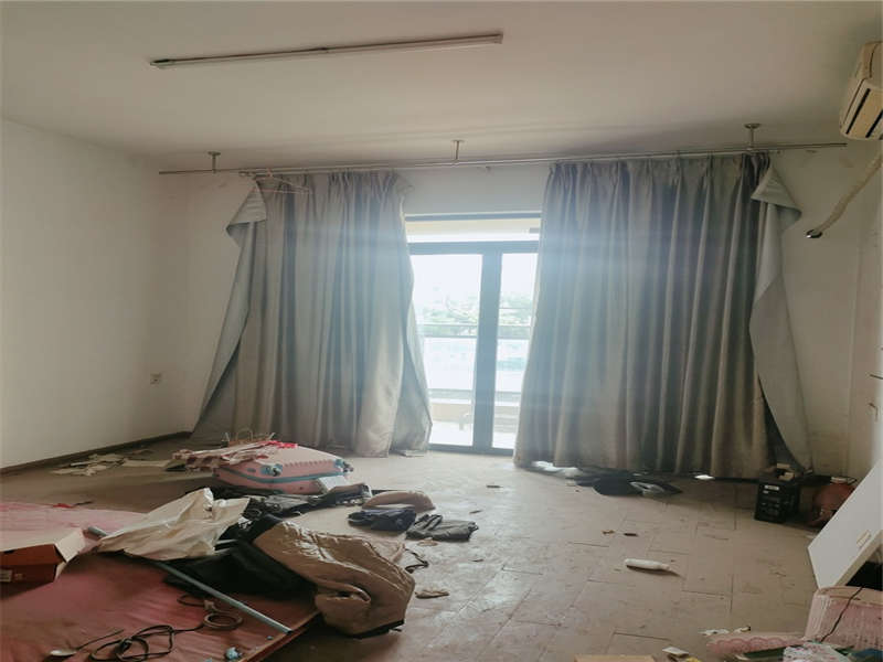 金典商務(wù)中心法拍房1、2、3、4棟615號(hào)