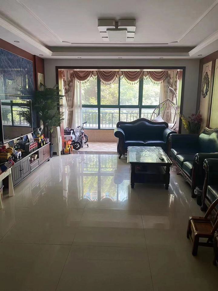 恒大名都法拍房5、6、7棟209號