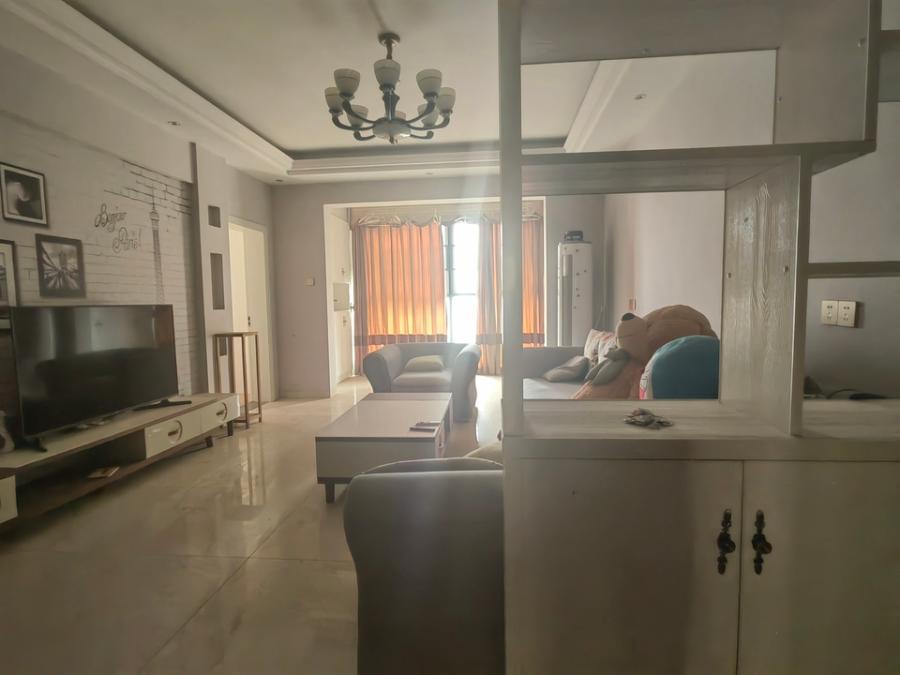 富基世紀(jì)公園法拍房41#、42#棟2405室