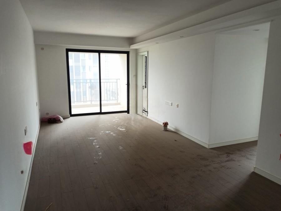 萬科魅力之城（城際新苑）法拍房4.1期58棟1503號（雙學區(qū)）