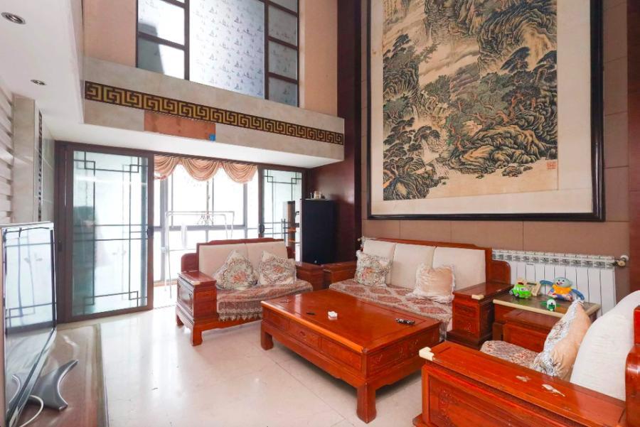 金麓國際小區(qū)（金麓商務(wù)廣場）法拍房3、4棟2803房