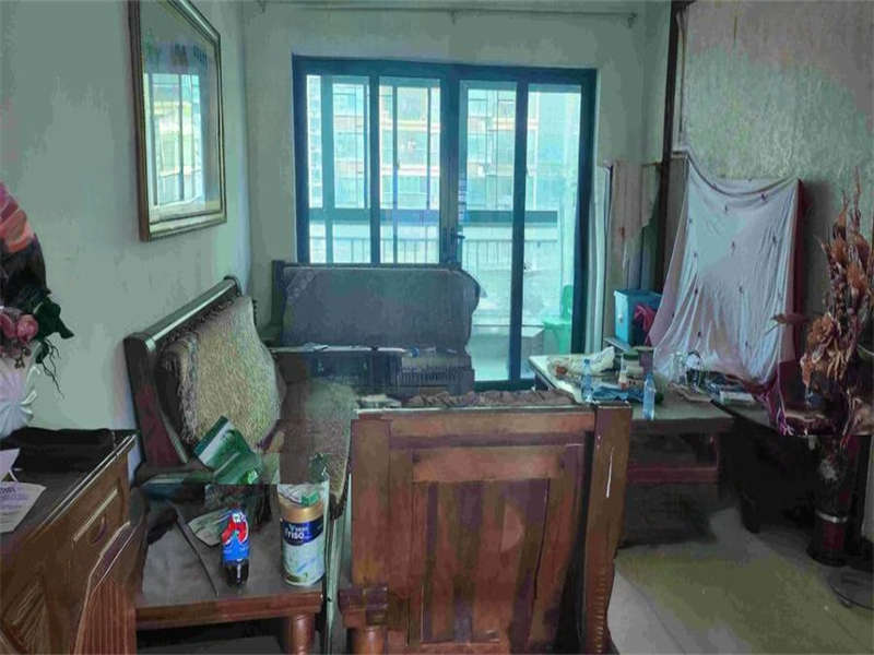 恒大綠洲法拍房6、7、8棟1604號