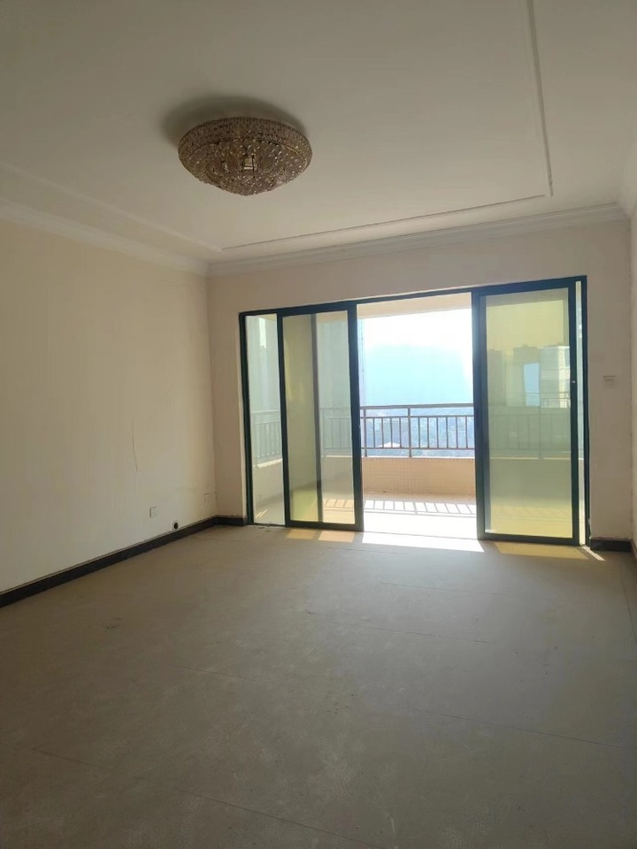 富基世紀(jì)公園法拍房17、18棟1102室