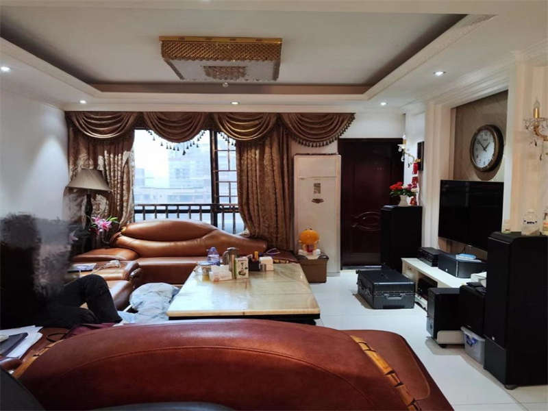 和莊公寓法拍房A區(qū)2、3號(hào)棟2412號(hào)