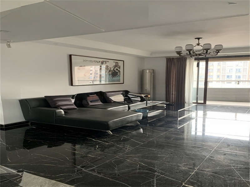 福祥家園法拍房8棟2602室及其配屬車位、雜物間(含室內(nèi)家具家電）