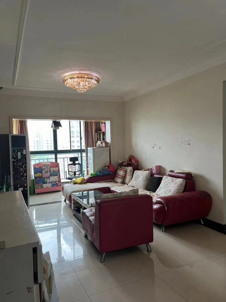 恒大城法拍房14、15棟806