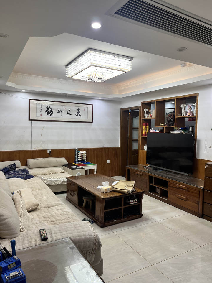 新長(zhǎng)海廣場(chǎng)（新長(zhǎng)海中心）法拍房C、D棟1508室