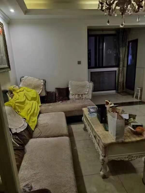 陽(yáng)光麗城一期法拍房一期東側(cè)W1地塊1、7、商業(yè)1棟901房