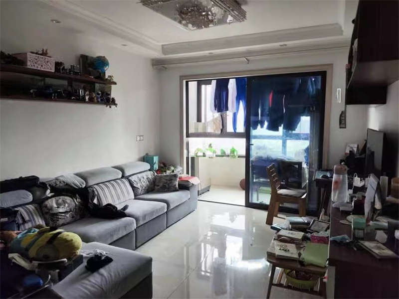 華潤(rùn)橡樹(shù)灣法拍房三期15棟2702房