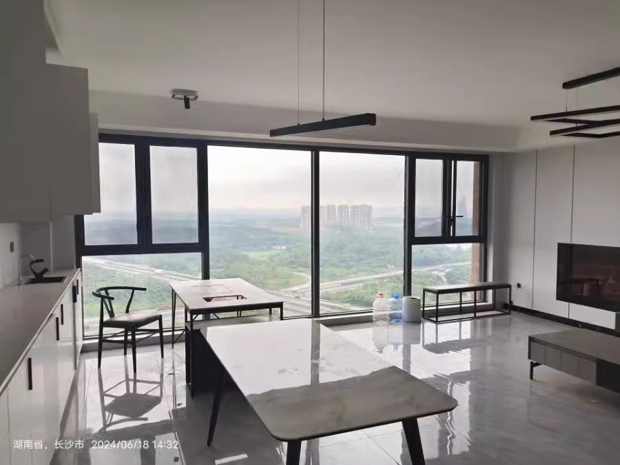 善化國際（善化名?。┓ㄅ姆?2棟2401室