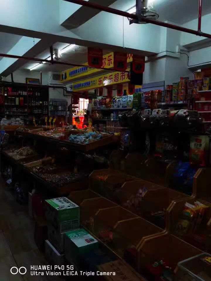 梓園大廈（勞動(dòng)西路108號(hào)）法拍房-101