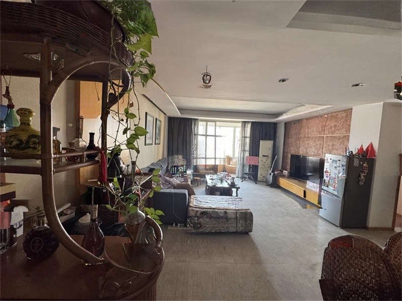 惠澤園法拍房A1，A2棟1102號房及A5棟架28