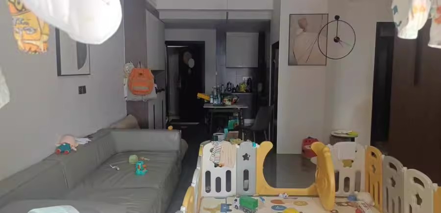 創(chuàng)元時(shí)代（成興景苑）法拍房2棟、3棟、4棟2-2303室