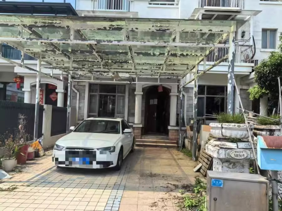 （5.5折 別墅）長沙碧桂園翠漾花岸三街法拍房38、50、52、56、58、60、62、66號156室及室內(nèi)物品