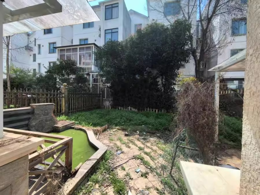 （別墅）長沙碧桂園浪漫陽光一街法拍房37、39、51、53、55、57、59、61、63、65號153室及室內(nèi)家具家電