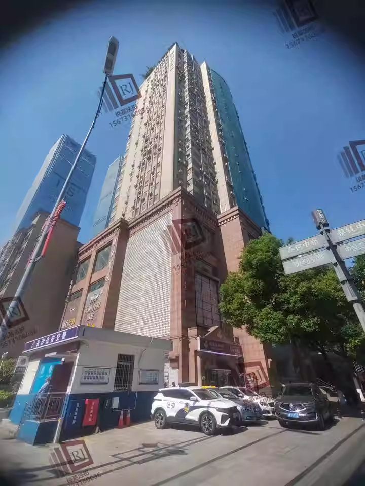 （月租9萬(wàn)）五一大道549號(hào)聯(lián)合商廈法拍門(mén)面103號(hào)房屋