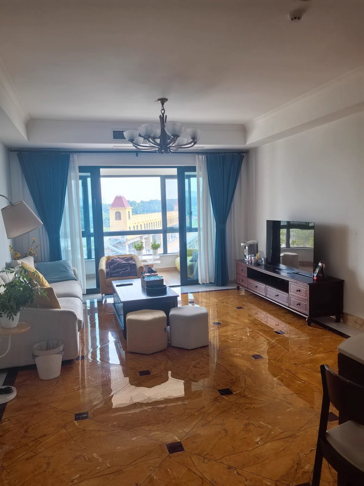 （8折 一線湖景）碧桂園天璽灣法拍房6棟506號房