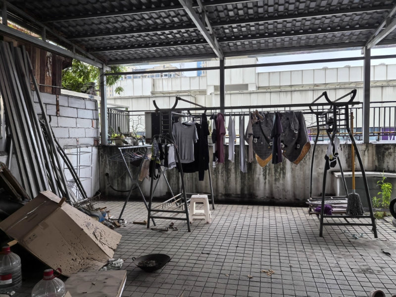 （超大露臺(tái) 疊墅）陽(yáng)光壹佰新城法拍房3-4棟302號(hào)房