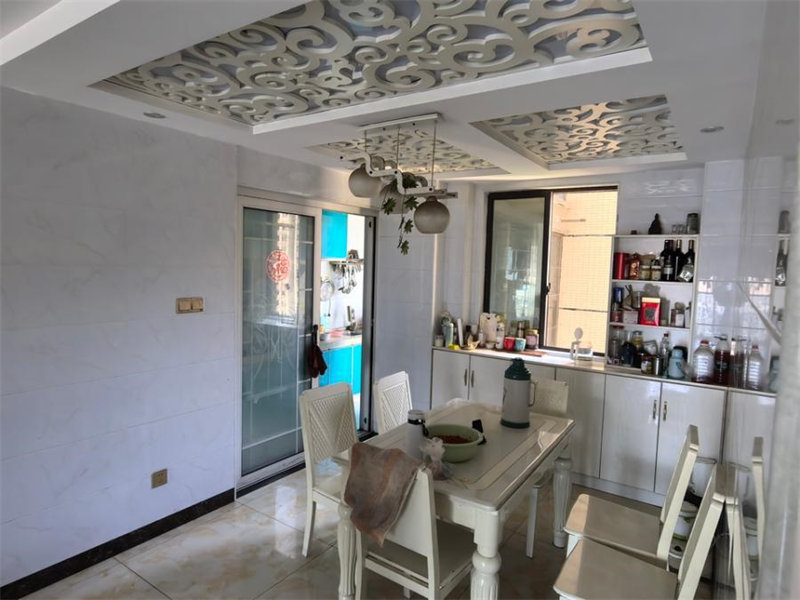 （雙學(xué)區(qū)6折）乾源國際廣場法拍房2棟2106室