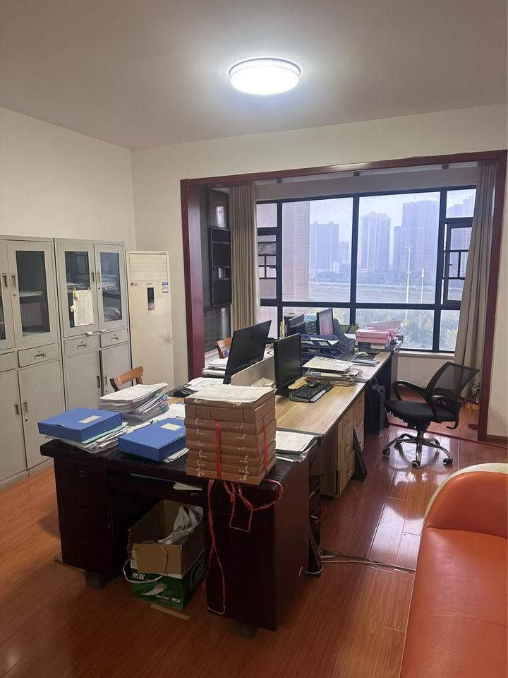 （河景7折）輝煌國(guó)際城（輝煌城）法拍房二期7棟1001號(hào)