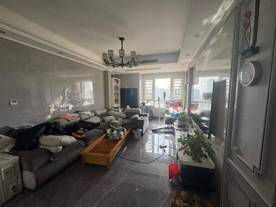 （雙學(xué)位7折）新華都萬(wàn)家城法拍房學(xué)園區(qū)1、2棟2509號(hào)房屋